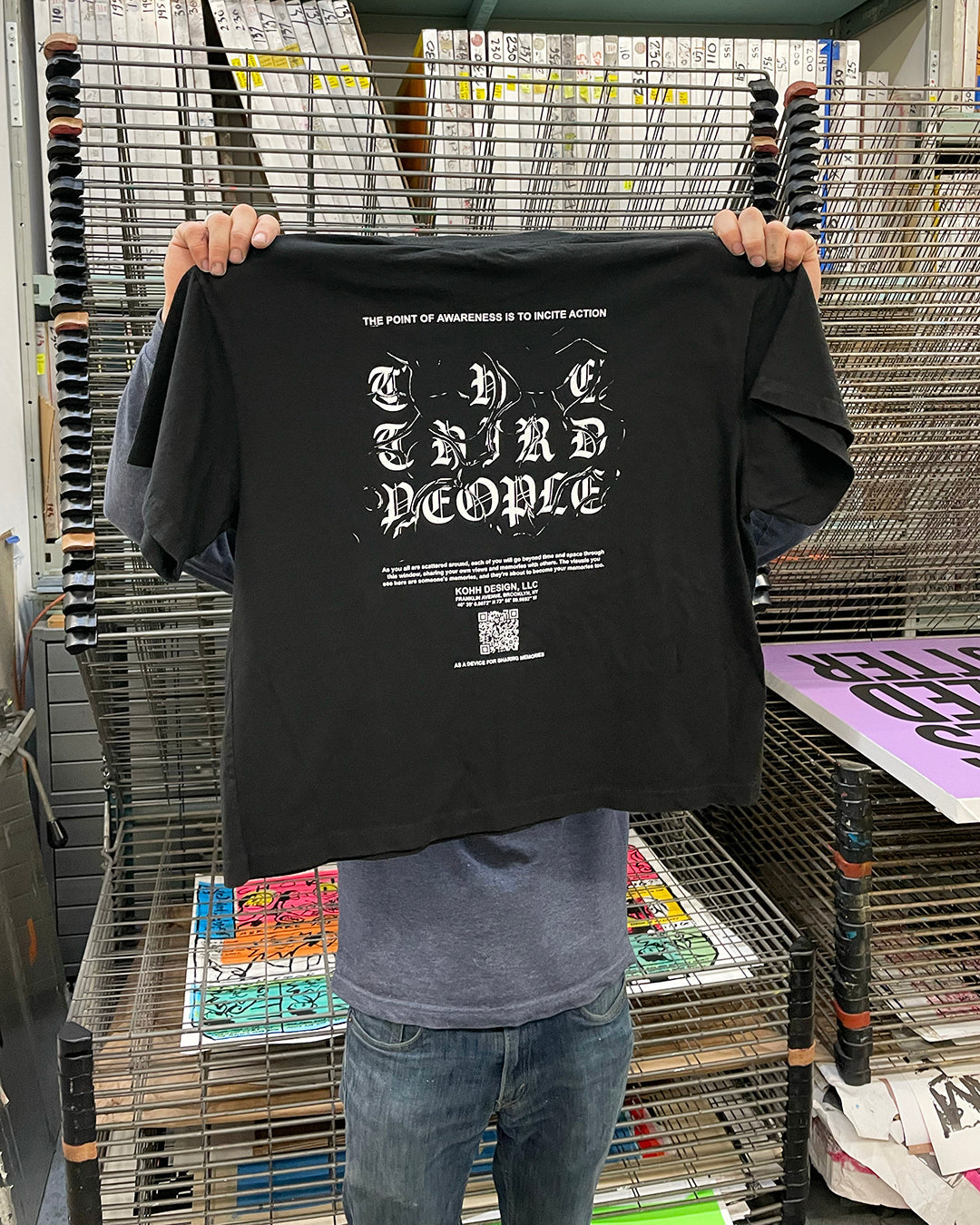 RIPPLE T-SHIRTS BLACK